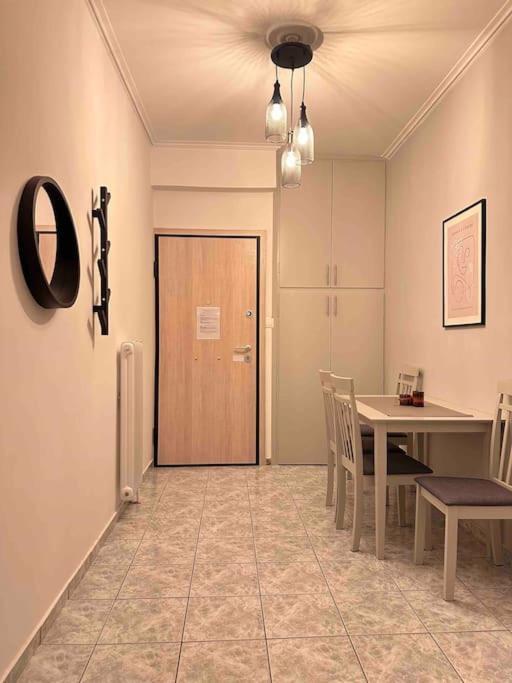 4 Family And Friends - Acropolis View Apartment Athens Luaran gambar