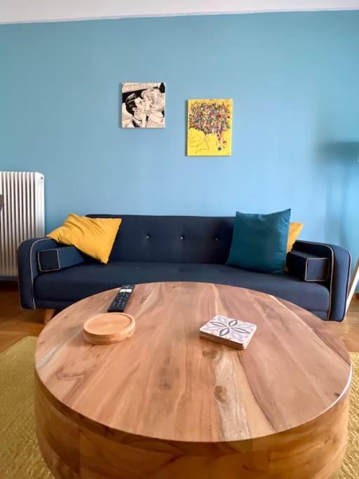 4 Family And Friends - Acropolis View Apartment Athens Luaran gambar